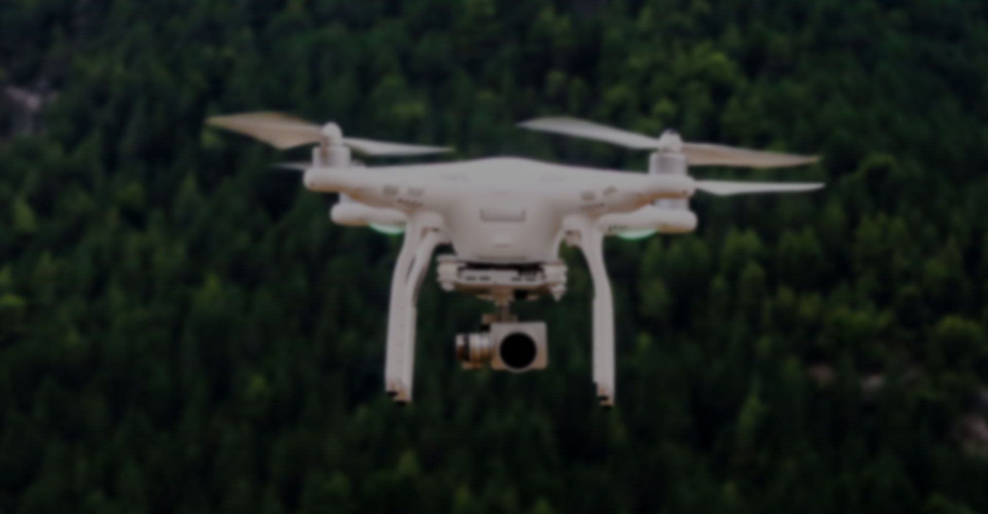 关键词：智慧园区，，，，无人机巡检，，，，园区安防，，深圳市辅创科技;描述：深圳市辅创科技智慧园区解决方案中的无人机巡检场景，，用于园区安防与管理