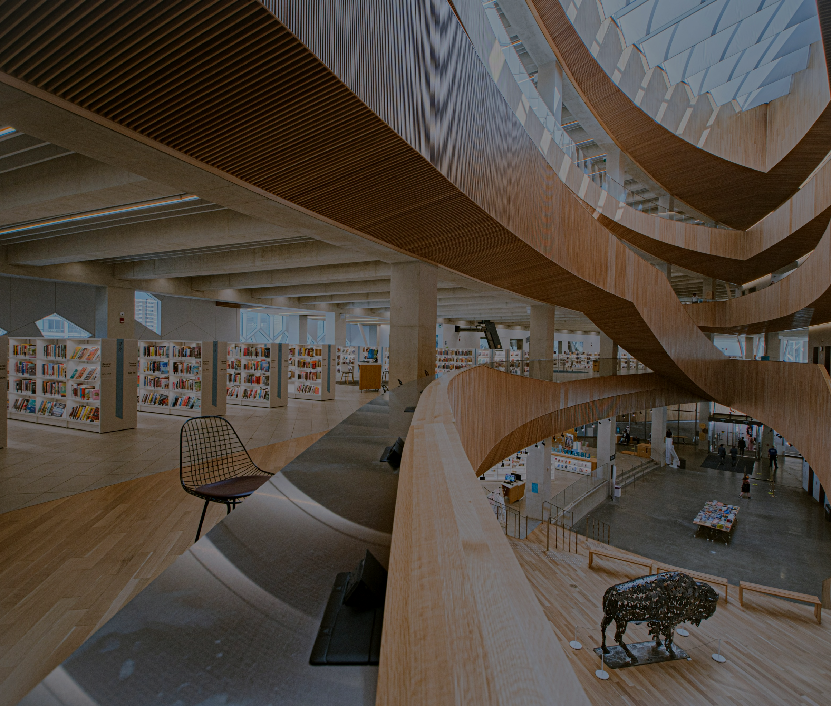 关键词：智慧园区，，公共空间设计，，数字化场馆，，深圳市辅创科技;描述：深圳市辅创科技智慧园区解决方案中的现代化公共空间，，体现数字化场馆设计理念